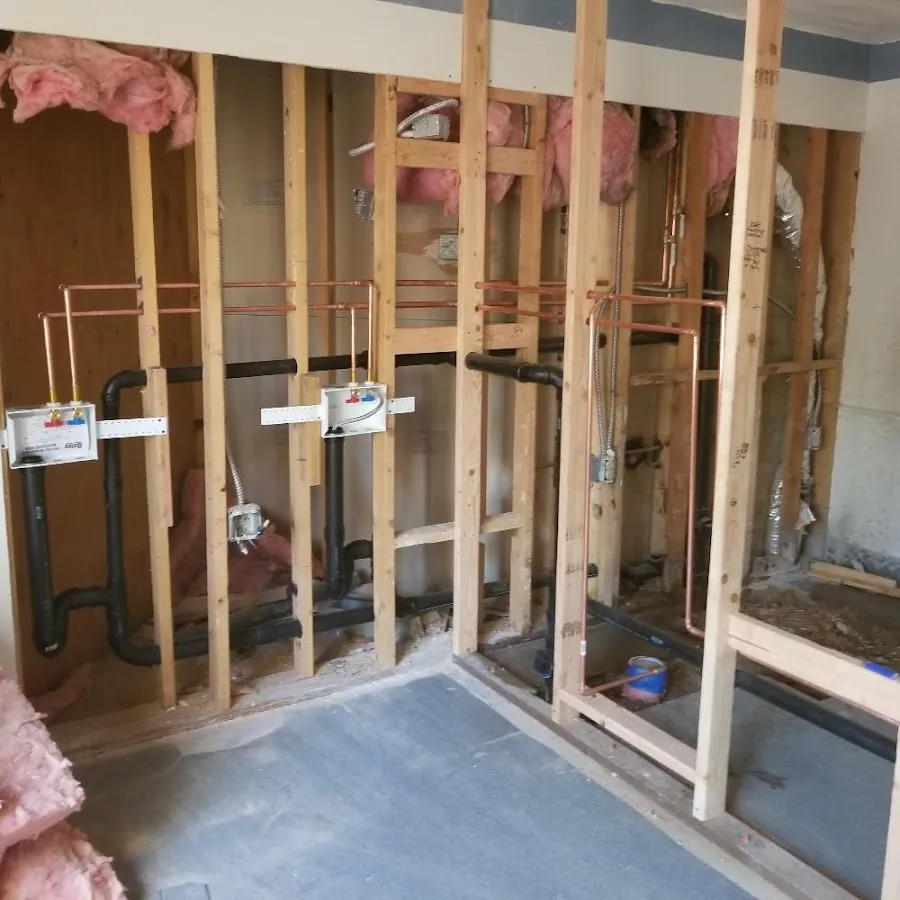 Copper pipe rough-in and plumbing installation in Puyallup